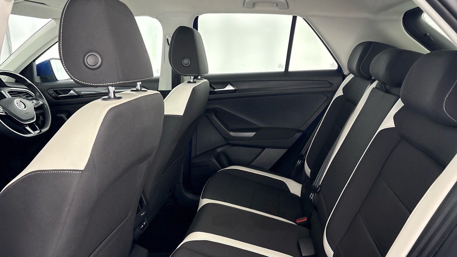 Used Volkswagen T-Roc 2021 for sale - 77602420: Photo 33