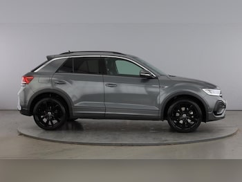 Used Volkswagen T-Roc 2023 for sale - 76653421: Photo