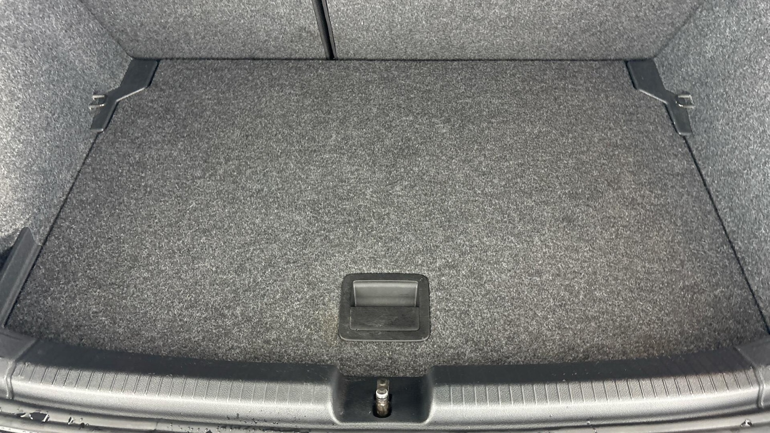 Used Volkswagen Polo 2019 for sale - 77694478: Photo 28