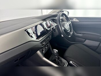 Used Volkswagen Polo 2019 for sale - 77781922: Photo