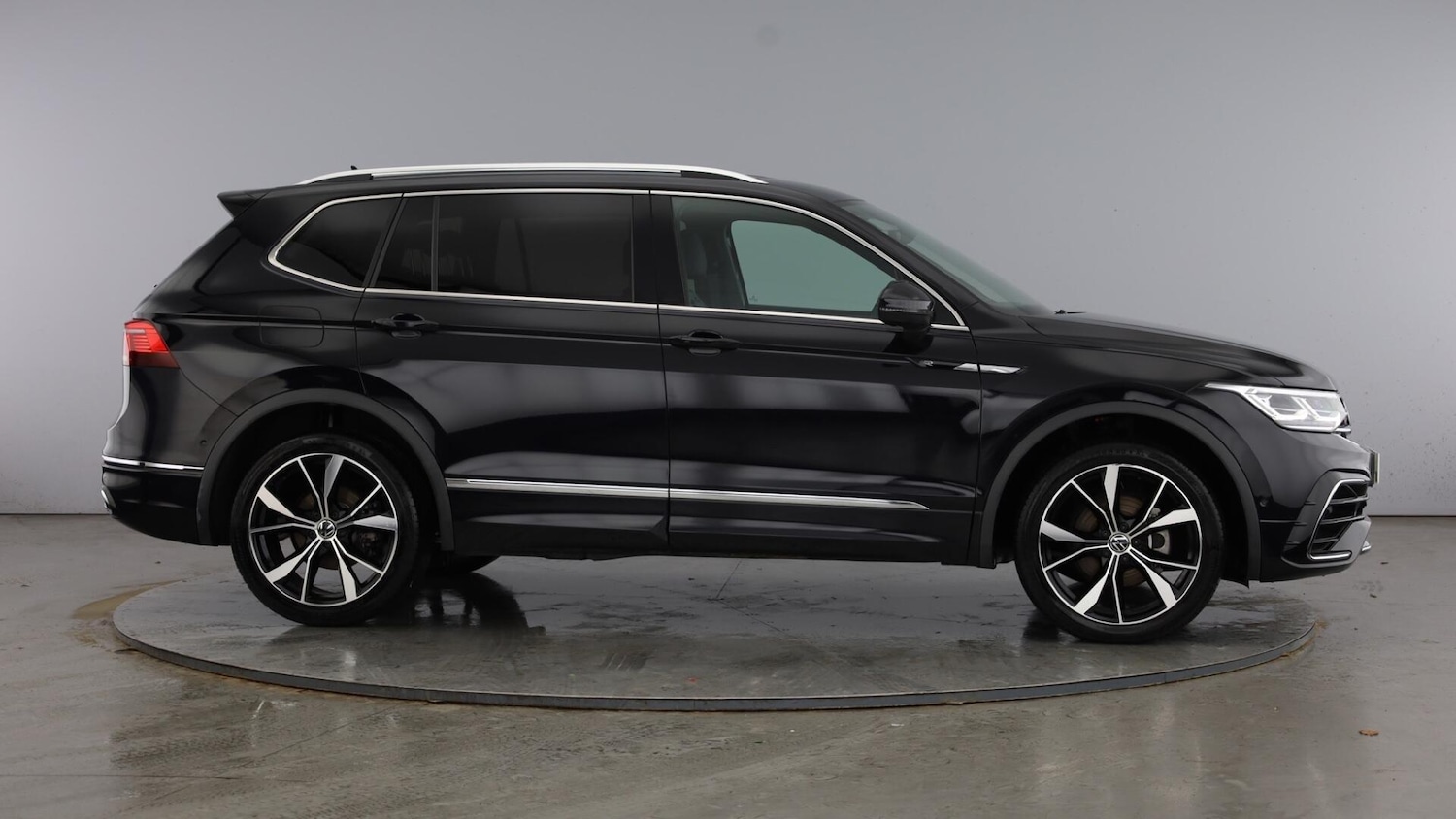 Used Volkswagen Tiguan Allspace 2025 for sale - 77602241: Photo 4