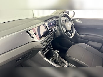 Used Volkswagen Taigo 2023 for sale - 79386342: Photo
