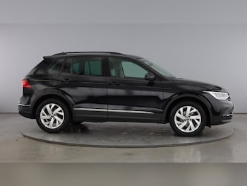 Used Volkswagen Tiguan 2021 for sale - 76117487: Photo