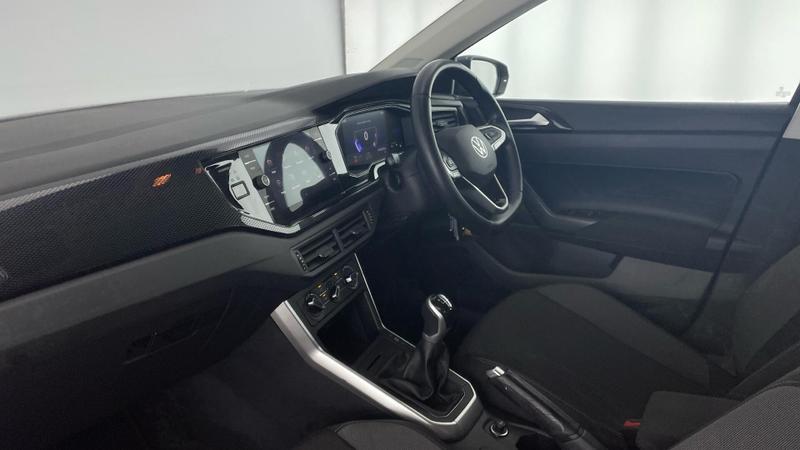 Used Volkswagen Polo 2022 for sale - 76146794: Photo 2