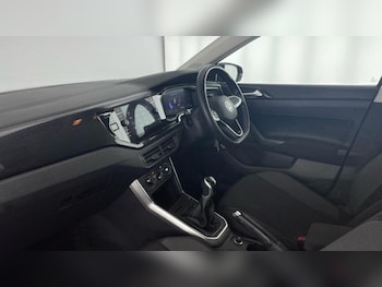 Used Volkswagen Polo 2022 for sale - 76146794: Photo