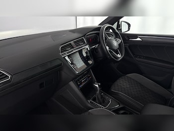 Used Volkswagen Tiguan 2022 for sale - 77602393: Photo