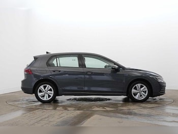Used Volkswagen Golf 2022 for sale - 76433903: Photo