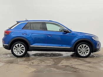 Used Volkswagen T-Roc 2025 for sale - 78236807: Photo