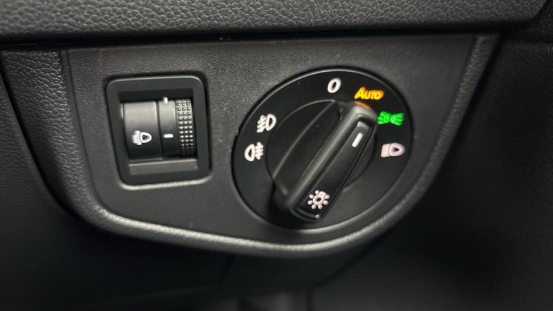 Used Volkswagen Taigo 2023 for sale - 76931216: Photo 24