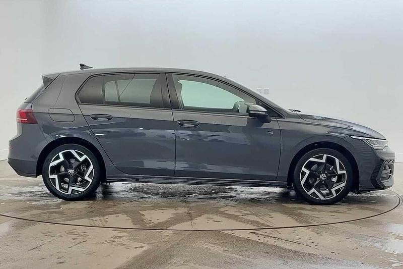 Used Volkswagen Golf 2025 for sale - 77186933: Photo 4