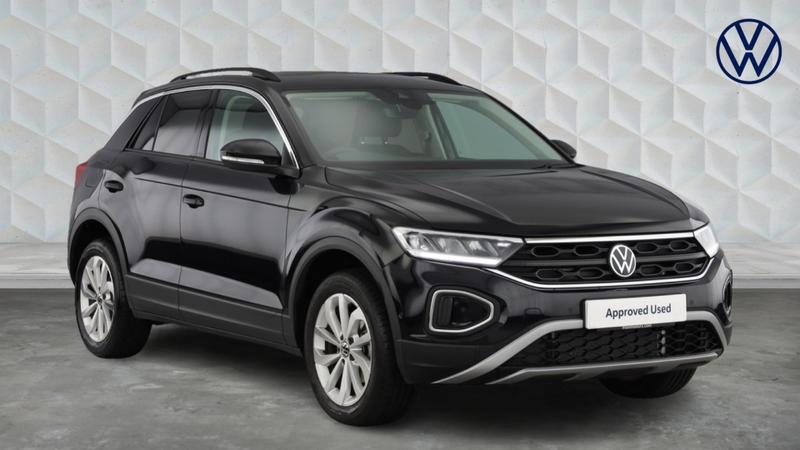 Used Volkswagen T-Roc 2025 for sale - 76672280: Photo 1