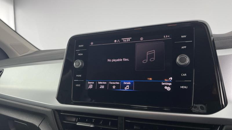 Used Volkswagen T-Roc 2025 for sale - 76672280: Photo 15