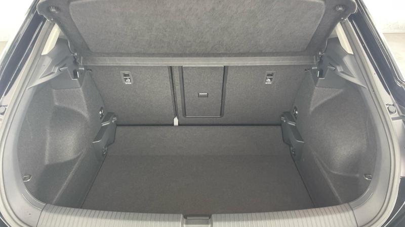 Used Volkswagen T-Roc 2025 for sale - 76672280: Photo 29