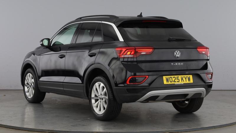 Used Volkswagen T-Roc 2025 for sale - 76672280: Photo 3
