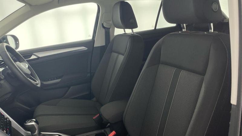Used Volkswagen T-Roc 2025 for sale - 76672280: Photo 33