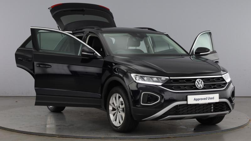 Used Volkswagen T-Roc 2025 for sale - 76672280: Photo 9