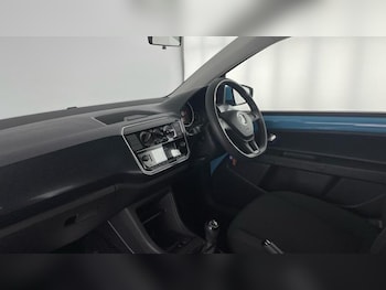 Used Volkswagen up! 2016 for sale - 75543420: Photo