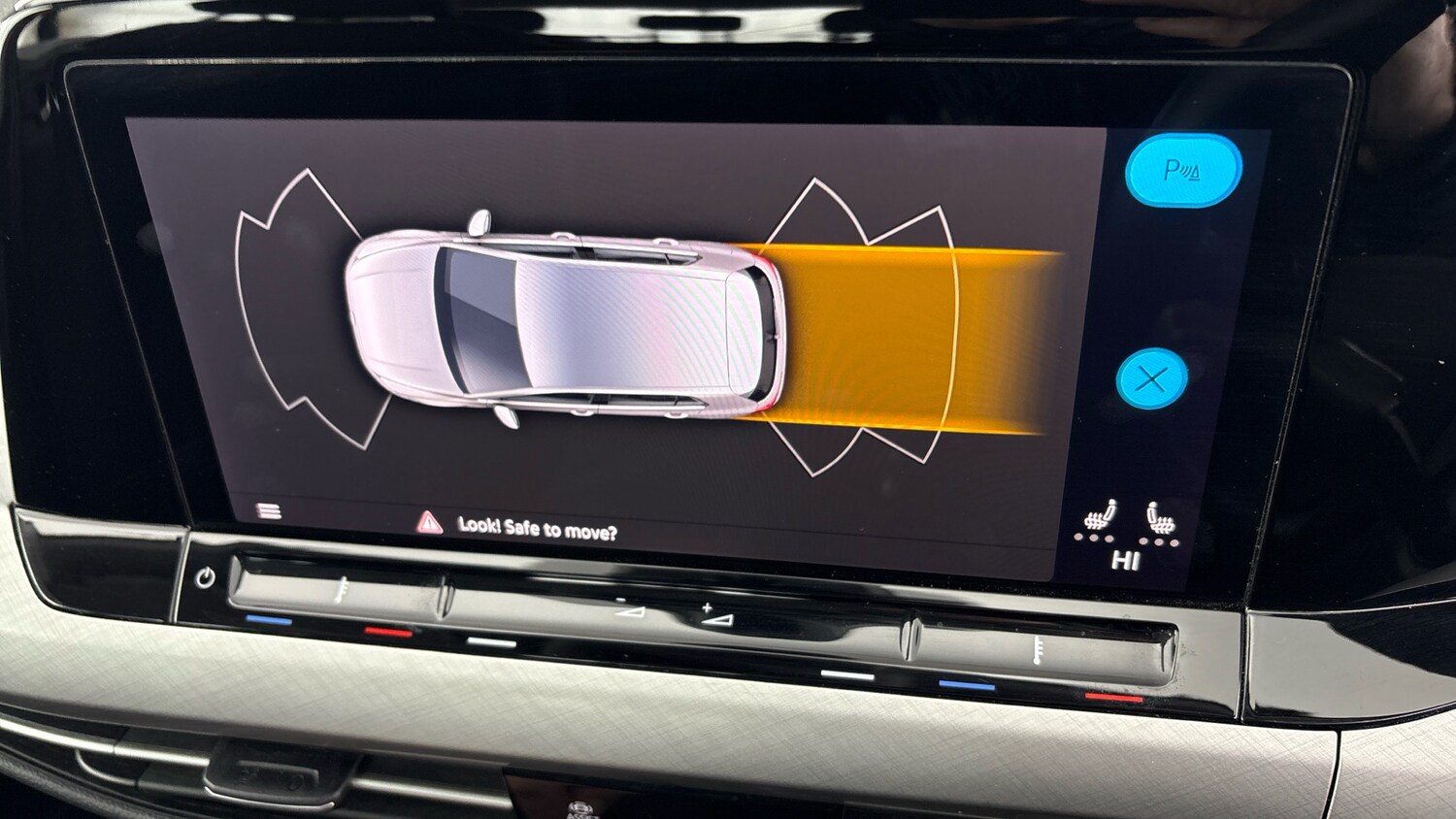 Used Volkswagen Golf 2023 for sale - 77602421: Photo 27