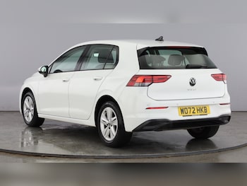 Used Volkswagen Golf 2023 for sale - 77602421: Photo