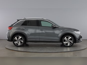 Used Volkswagen T-Roc 2023 for sale - 77830646: Photo