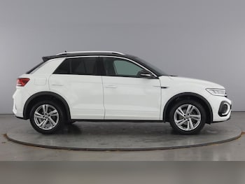 Used Volkswagen T-Roc 2023 for sale - 75561358: Photo