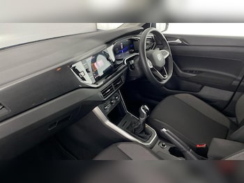 Used Volkswagen Polo 2023 for sale - 75935176: Photo