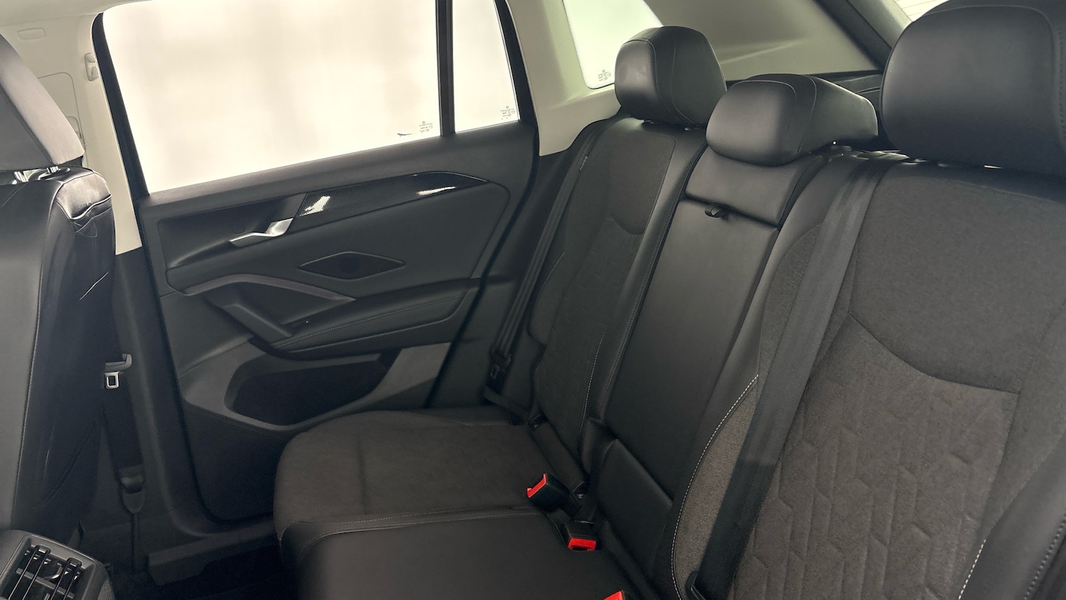 Used Volkswagen Tiguan 2025 for sale - 77602433: Photo 39