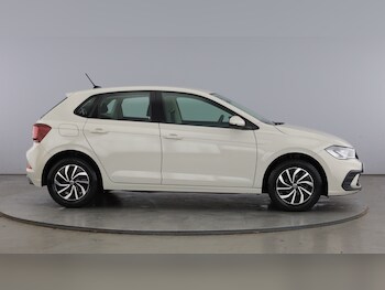 Used Volkswagen Polo 2021 for sale - 77701438: Photo