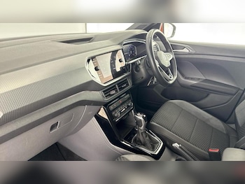 Used Volkswagen T-Cross 2020 for sale - 76117566: Photo