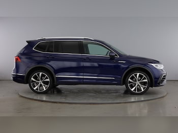 Used Volkswagen Tiguan Allspace 2023 for sale - 78767494: Photo