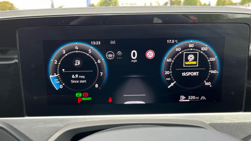 Used Volkswagen Passat 2025 for sale - 75228445: Photo 12