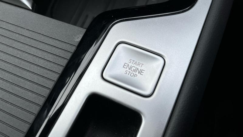 Used Volkswagen Passat 2025 for sale - 75228445: Photo 19