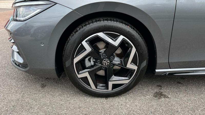 Used Volkswagen Passat 2025 for sale - 75228445: Photo 30