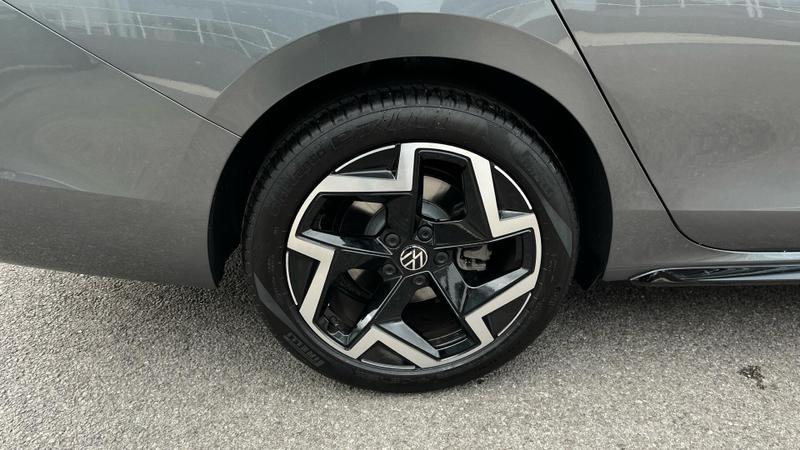 Used Volkswagen Passat 2025 for sale - 75228445: Photo 32