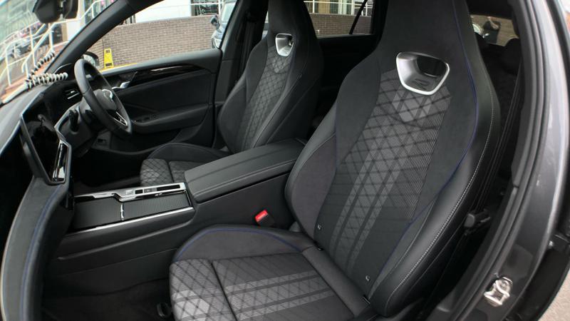 Used Volkswagen Passat 2025 for sale - 75228445: Photo 43