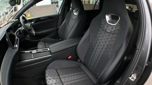 Used Volkswagen Passat 2025 for sale - 75228445: Photo 43