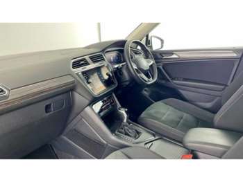 Used Volkswagen Tiguan Allspace 2023 for sale - 75151374: Photo