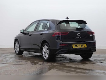 Used Volkswagen Golf 2023 for sale - 75705758: Photo