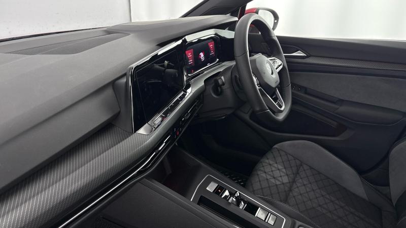 Used Volkswagen Golf 2021 for sale - 76835444: Photo 2