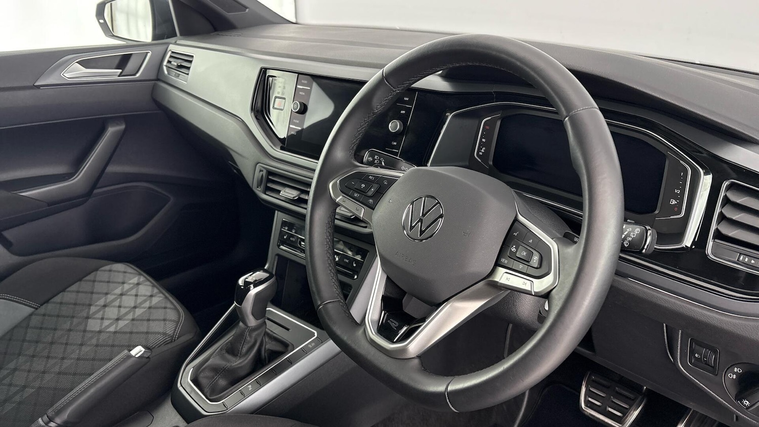 Used Volkswagen Polo 2025 for sale - 77735960: Photo 6