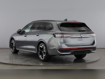 Used Volkswagen Passat undefined for sale - 78921145: Photo