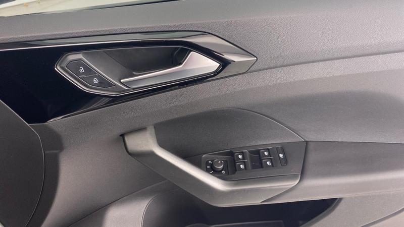 Used Volkswagen T-Cross 2024 for sale - 76782244: Photo 20