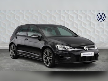 Used Volkswagen Golf 2019 for sale - 77312687: Photo