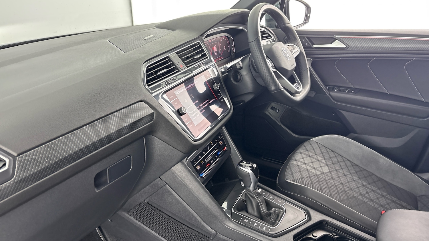 Used Volkswagen Tiguan Allspace 2025 for sale - 78014680: Photo 2