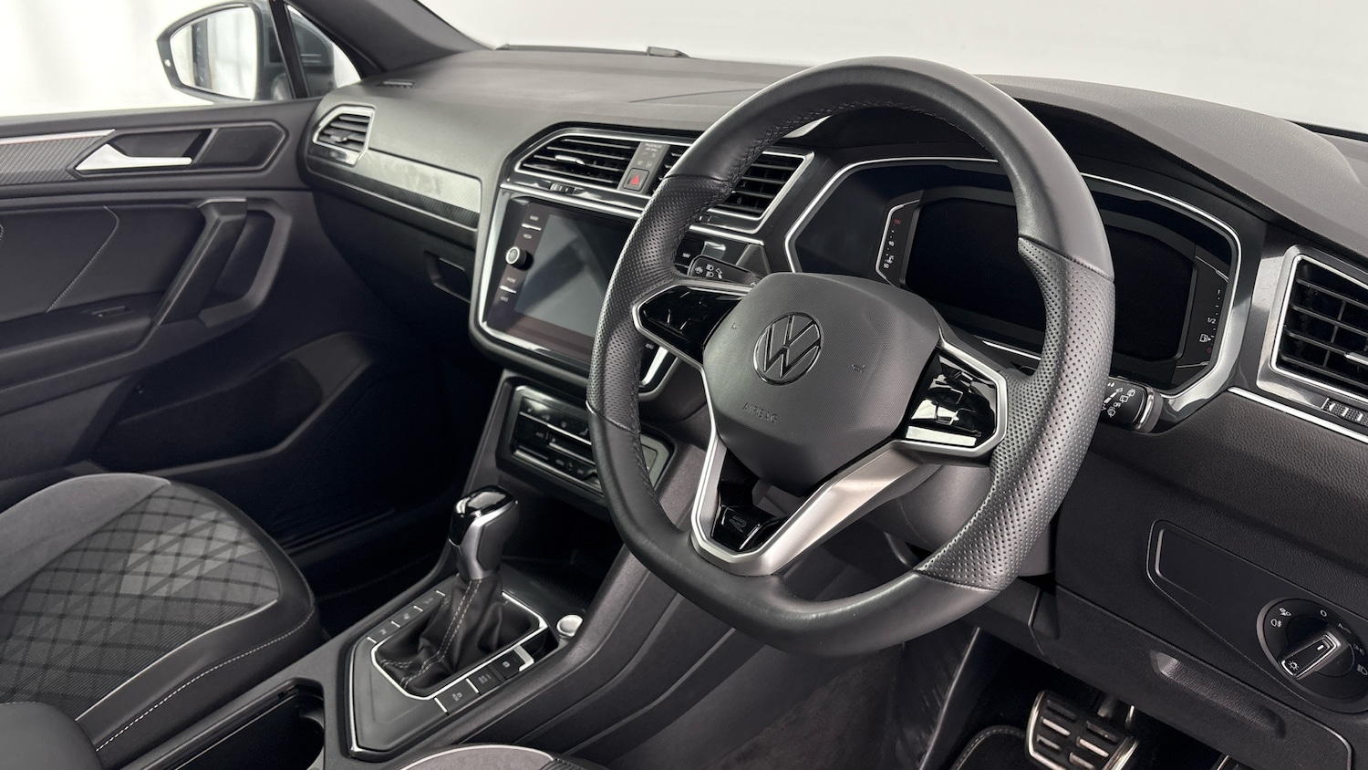 Used Volkswagen Tiguan Allspace 2025 for sale - 78014680: Photo 6