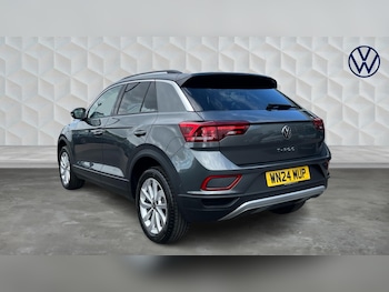 Used Volkswagen T-Roc 2024 for sale - 78499538: Photo