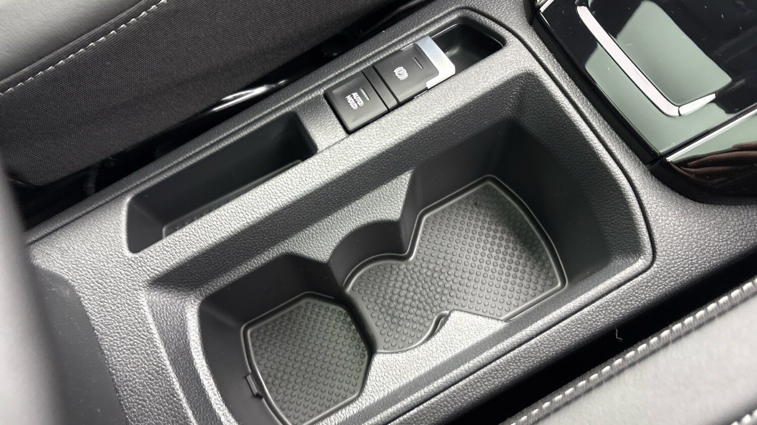 Used Volkswagen T-Roc 2026 for sale - 78210394: Photo 13