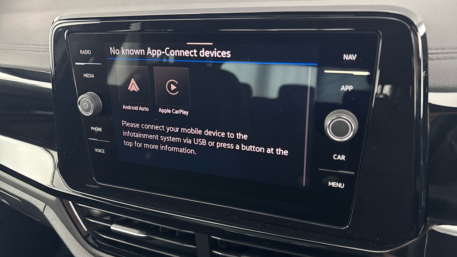 Used Volkswagen T-Roc 2026 for sale - 78210394: Photo 18