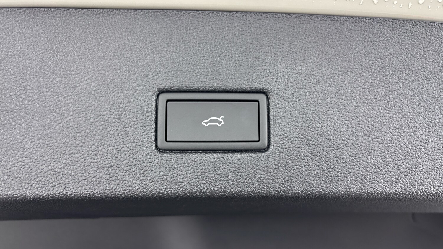 Used Volkswagen T-Roc 2026 for sale - 78210394: Photo 30