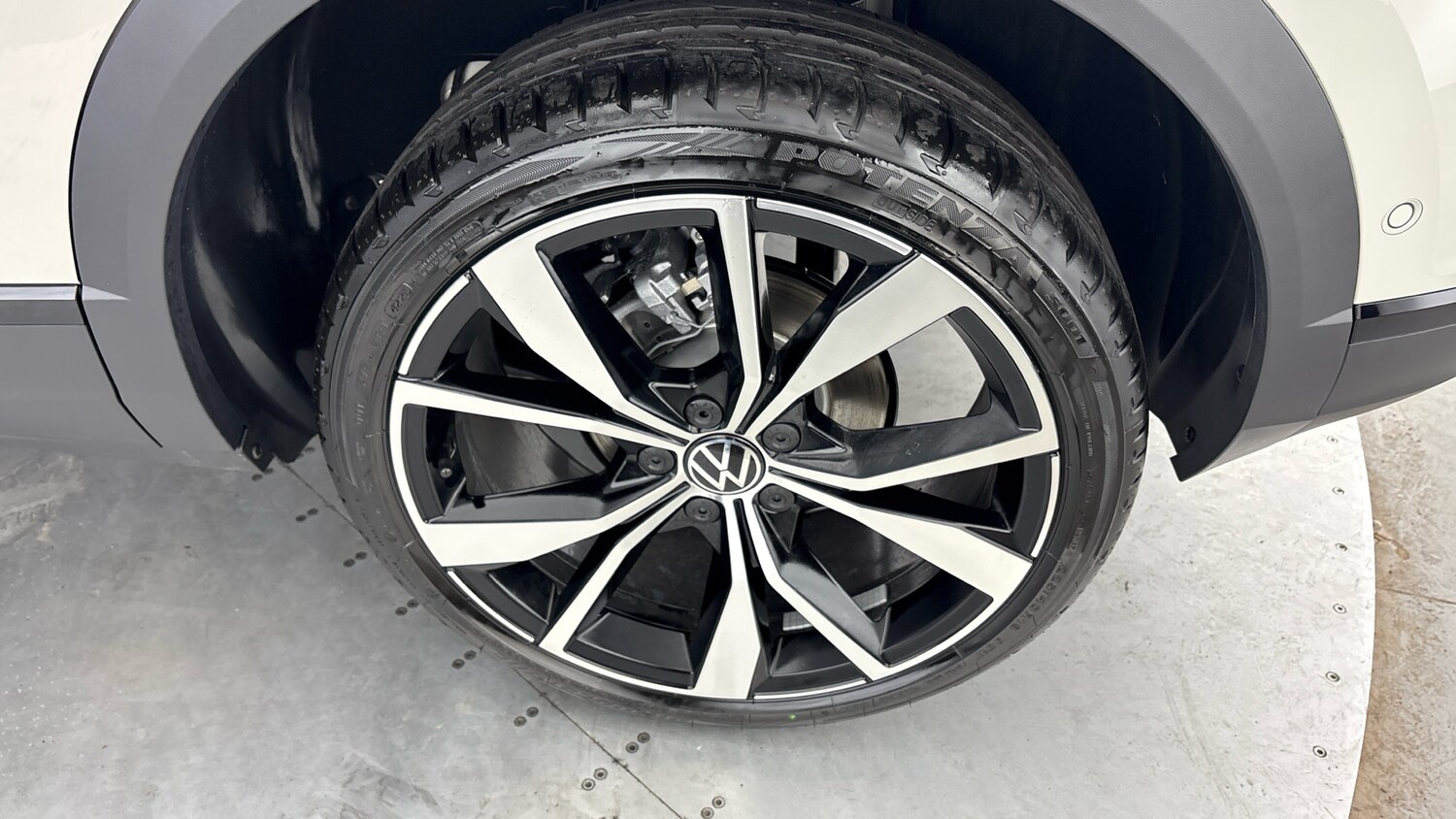 Used Volkswagen T-Roc 2026 for sale - 78210394: Photo 31